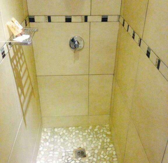 اتاق لوکس, Sandriver Resort