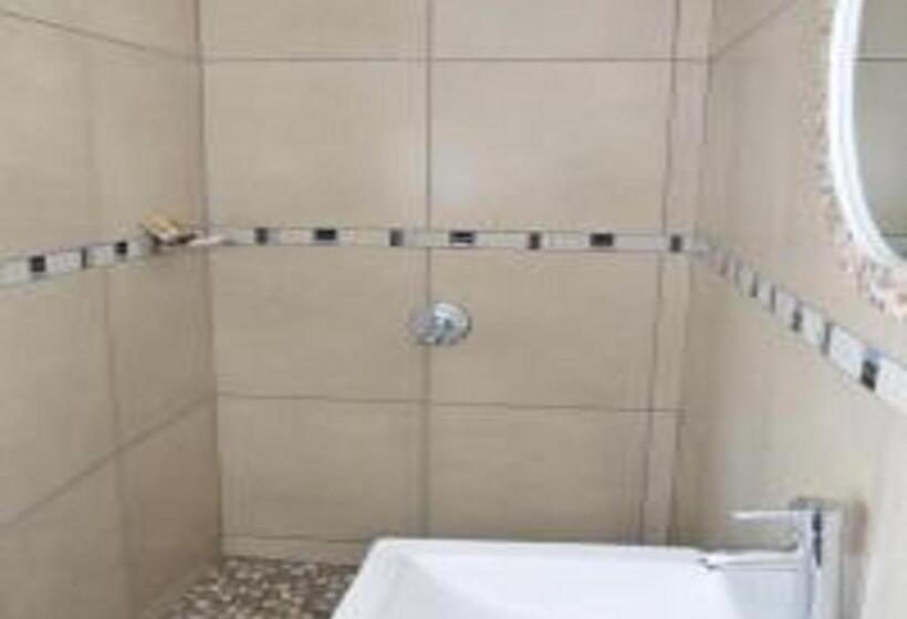 اتاق لوکس, Sandriver Resort