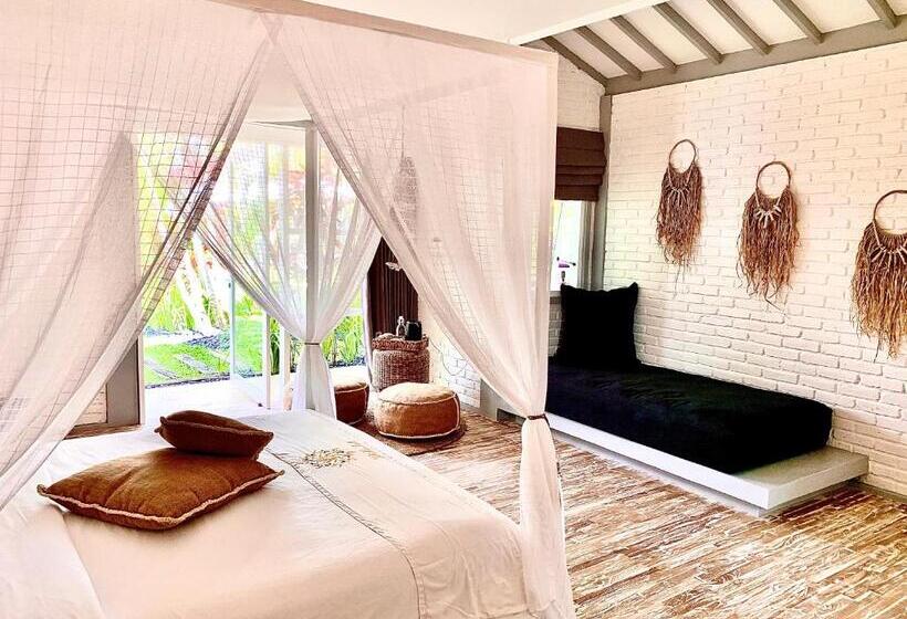 اتاق لوکس, Hari Indah Boutique Hotel & Spa