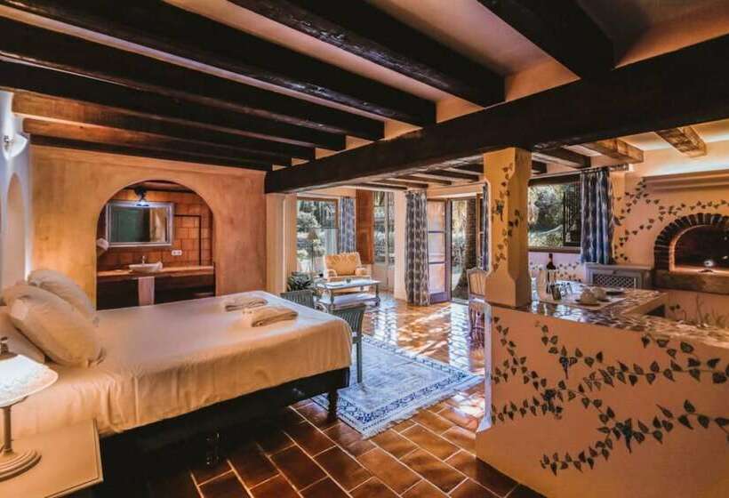 سوئیت جونیور پریمیوم, Finca Ca N Ai  Adults Only