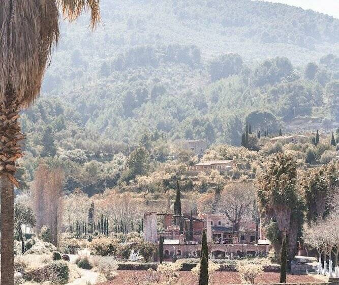سوئیت جونیور پریمیوم, Finca Ca N Ai  Adults Only
