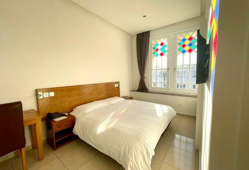 اتاق استاندارد, Lutece