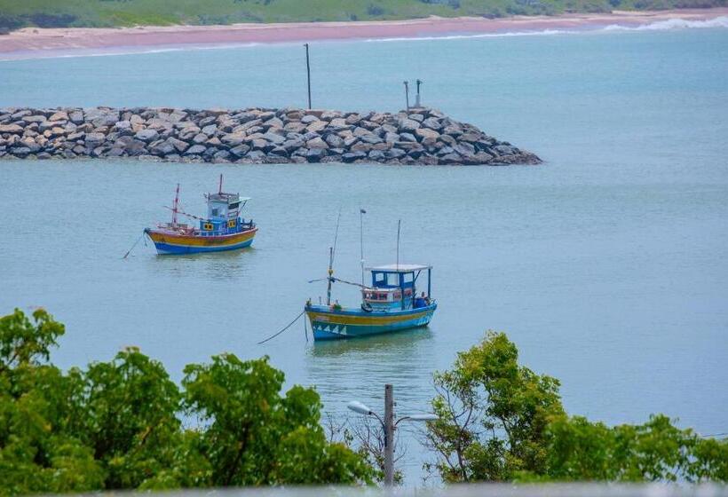 اتاق استاندارد سه نفره, Rest House Hambantota