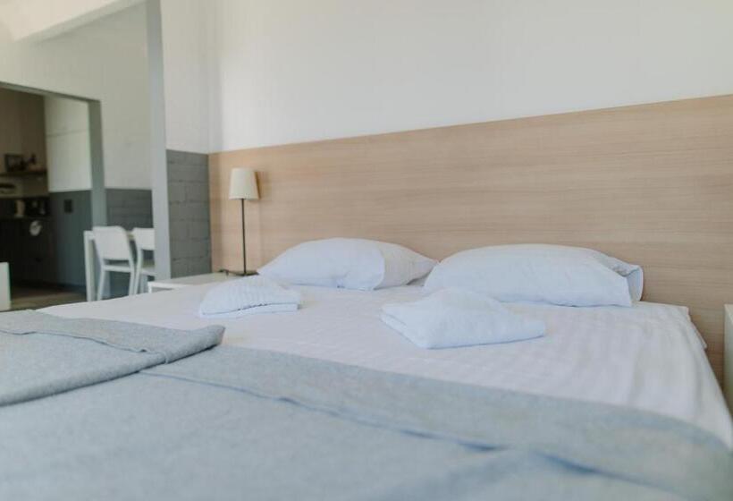 2 Bedrooms Apartment Lake View, Smiltynės Jachtklubas