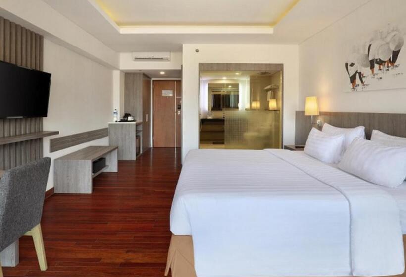 اتاق لوکس, Aston Canggu Beach Resort