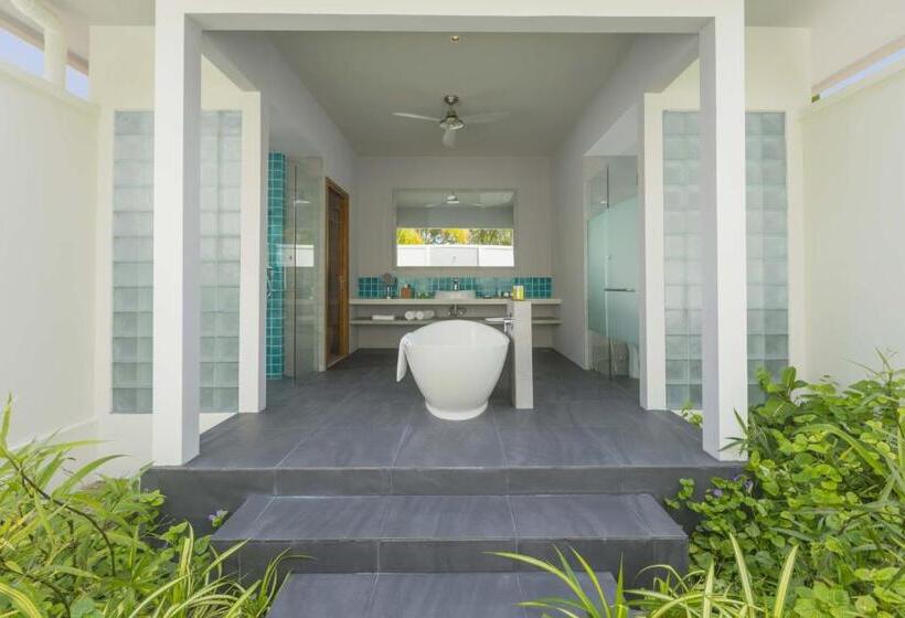 سوییت, Dhigali Maldives   A Premium All Inclusive Resort