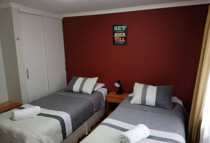 اتاق استاندارد, Hostal La Base
