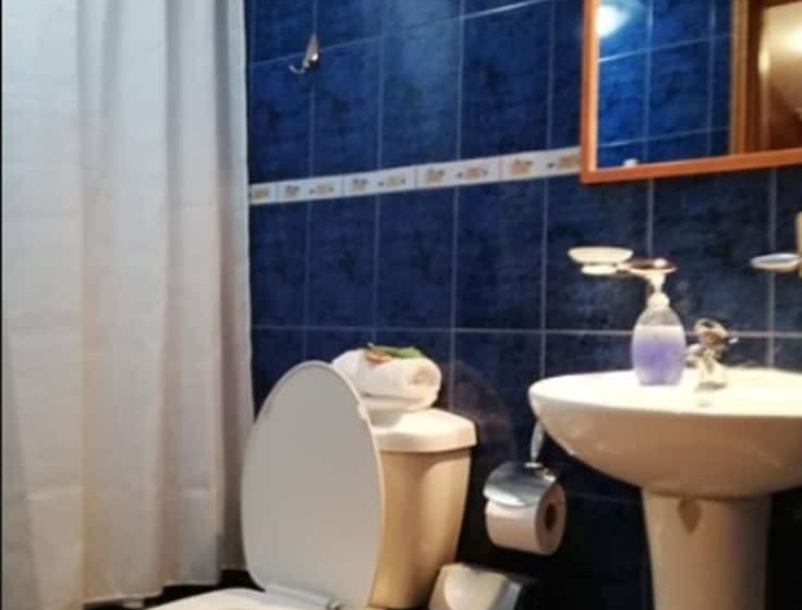 اتاق استاندارد, Hostal La Base