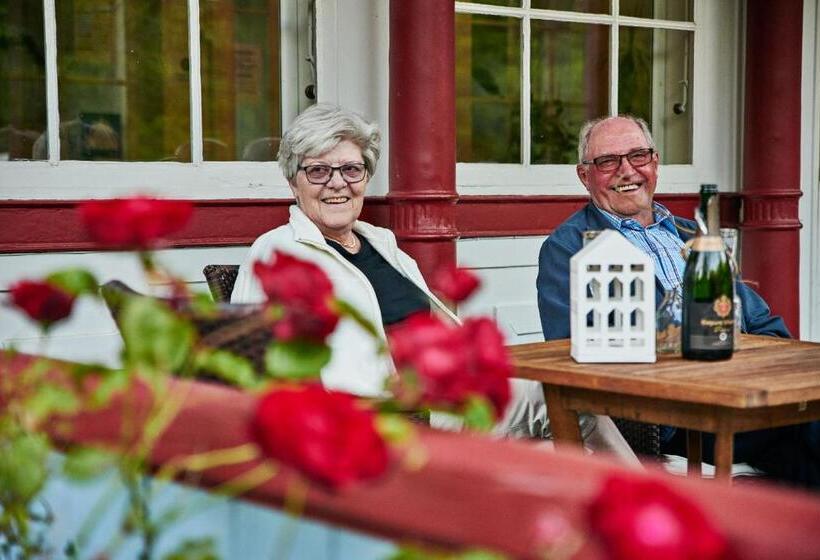 اتاق استاندارد با سرویس بهداشتی مشترک, Danhostel Aarhus