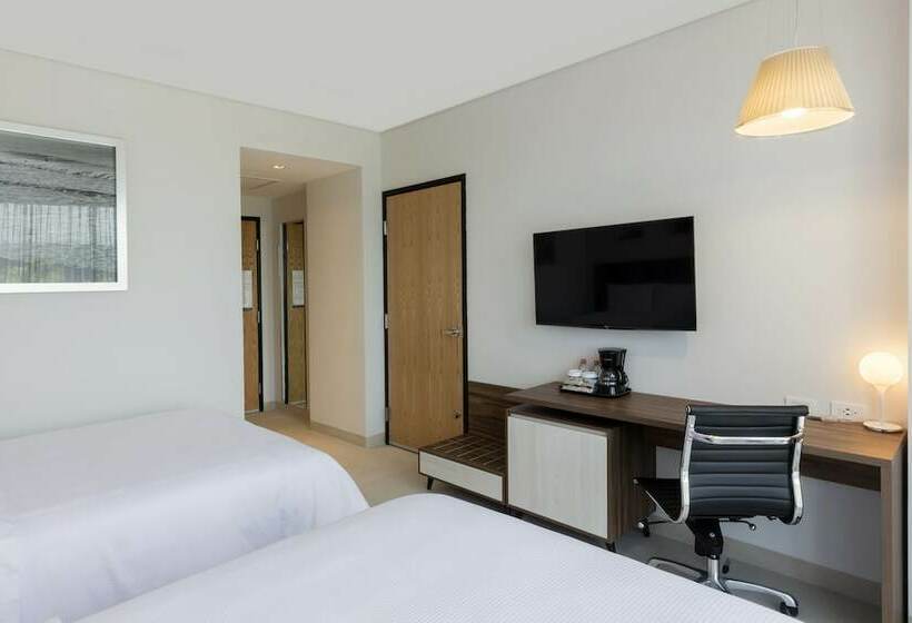 Habitació Estàndard 2 Llits Matrimoni, Hampton Inn By Hilton Cancun Cumbres