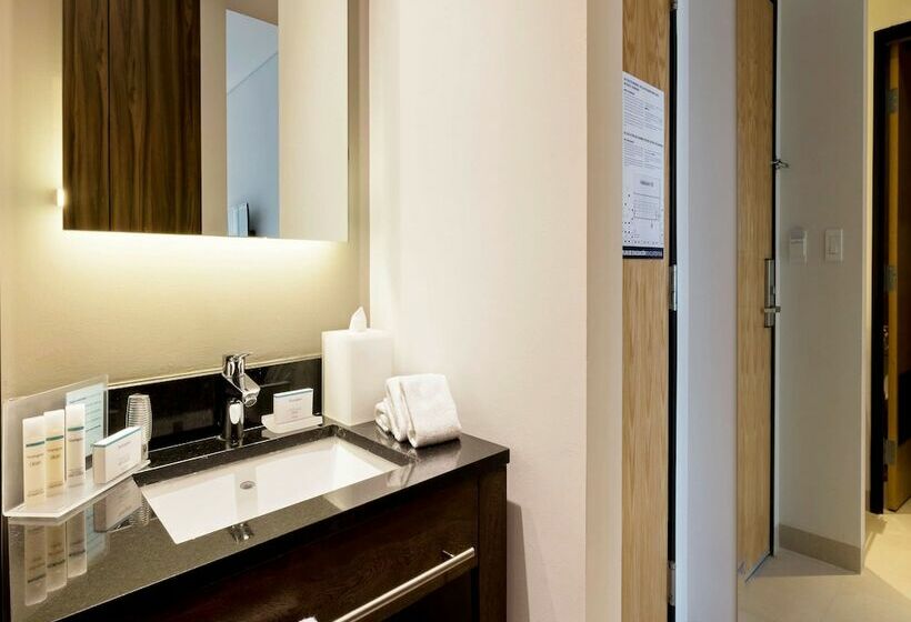 Habitació Estàndard 2 Llits Matrimoni, Hampton Inn By Hilton Cancun Cumbres