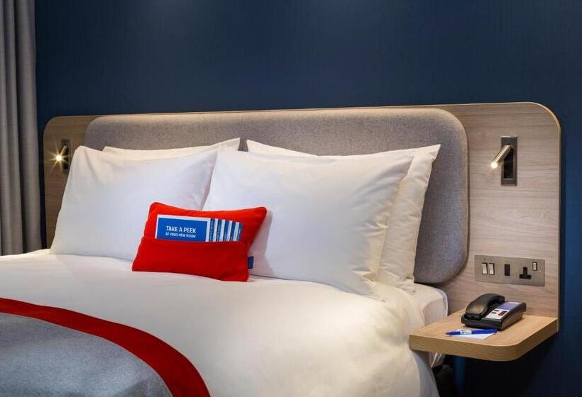 اتاق خانوادگی, Holiday Inn Express   Birmingham   City Centre, An Ihg