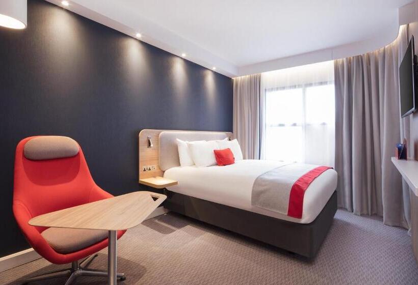 اتاق استاندارد, Holiday Inn Express   Birmingham   City Centre, An Ihg