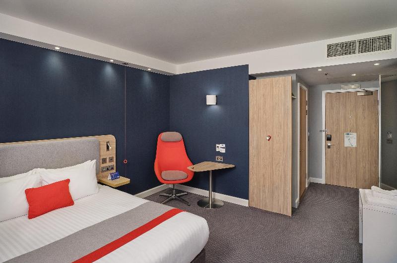 اتاق استاندارد برای معلولان, Holiday Inn Express   Birmingham   City Centre, An Ihg