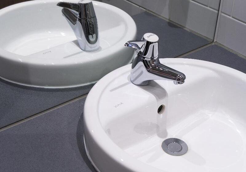 اتاق استاندارد, Holiday Inn Express   Birmingham   City Centre, An Ihg