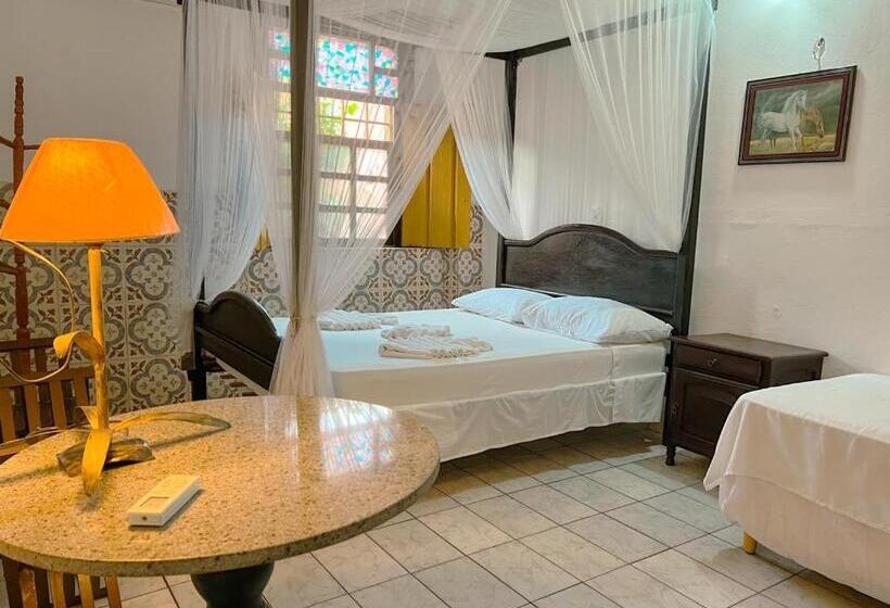 اتاق استاندارد سه نفره, Pousada Dos Candeeiros