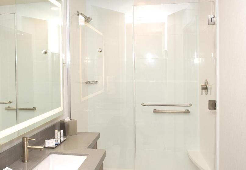 استودیو استاندارد با تخت کینگ, Springhill Suites By Marriott Bend