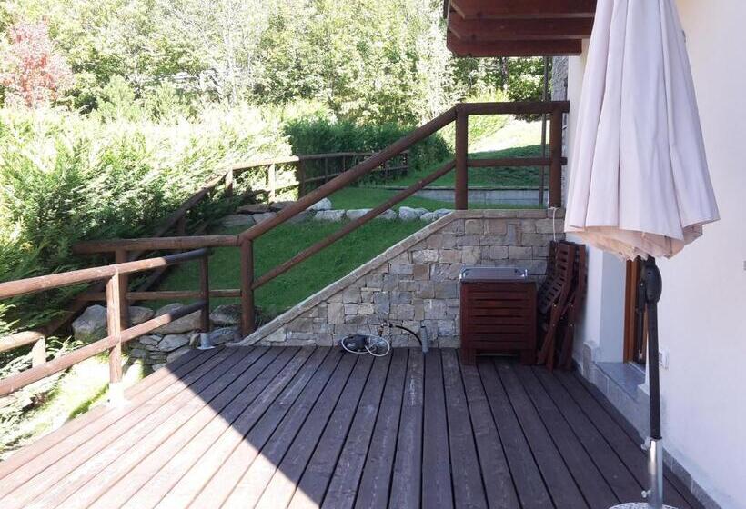 آپارتمان 1 خوابه با چشم‌انداز باغ, Villaggio Delle Alpi