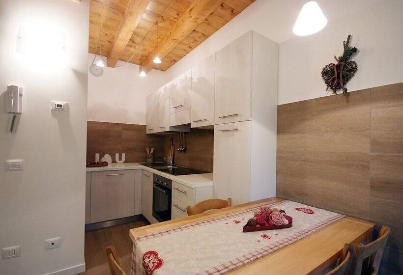 آپارتمان 2 خوابه, Villaggio Delle Alpi