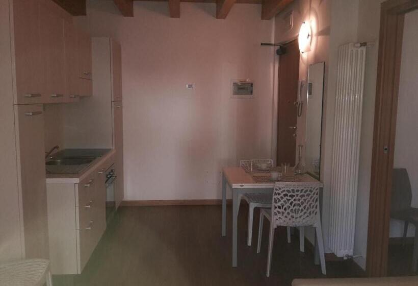 آپارتمان 2 خوابه, Villaggio Delle Alpi