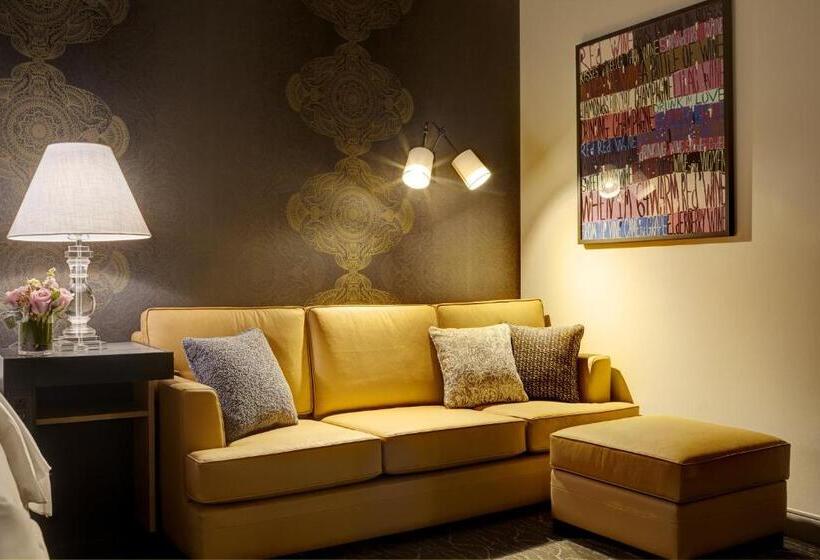 اتاق دلوکس مخصوص معلولین, Archer Hotel Napa