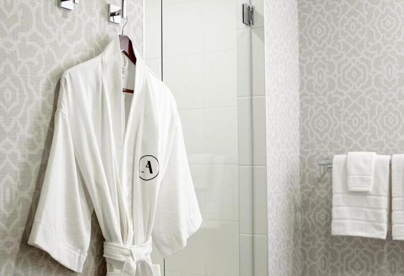 اتاق استاندارد با تخت بزرگ, Archer Hotel Napa