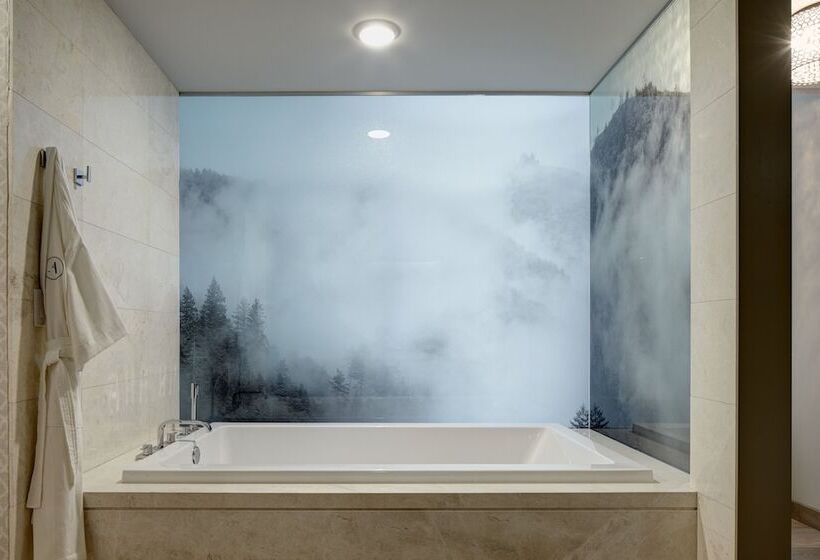 سوئیت برای معلولان, Archer Hotel Napa