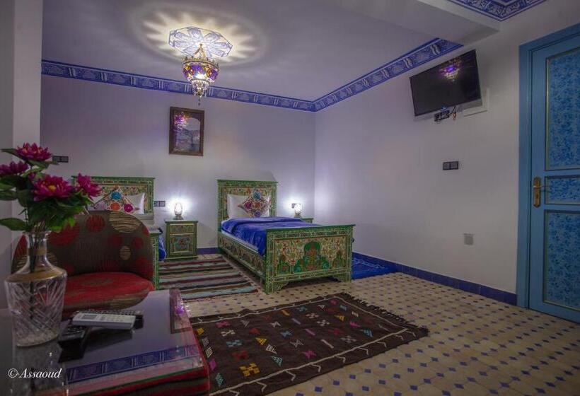 اتاق لوکس, Puerta Azul
