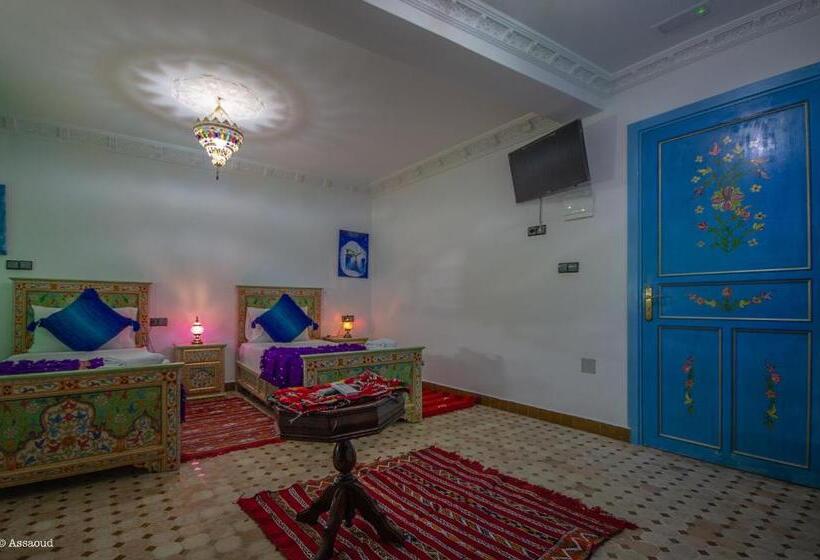 اتاق لوکس, Puerta Azul