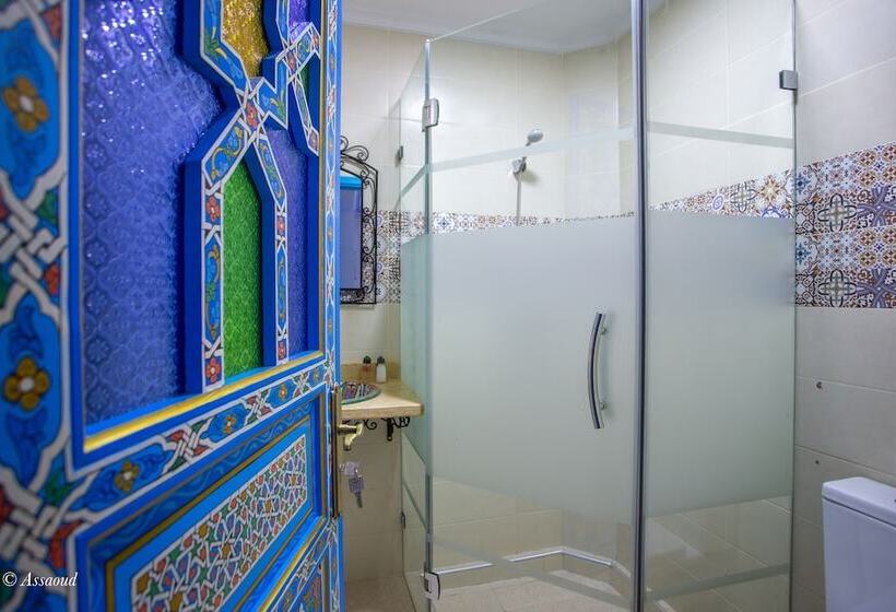 اتاق استاندارد, Puerta Azul