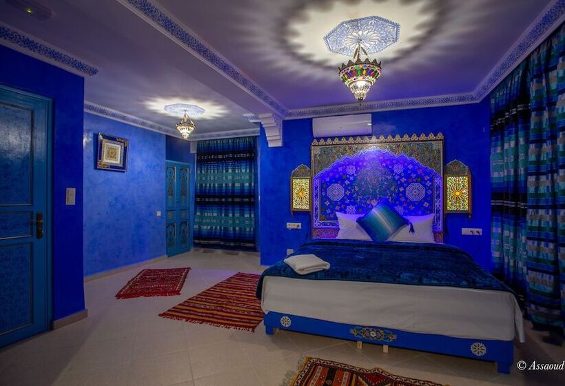 اتاق لوکس, Puerta Azul