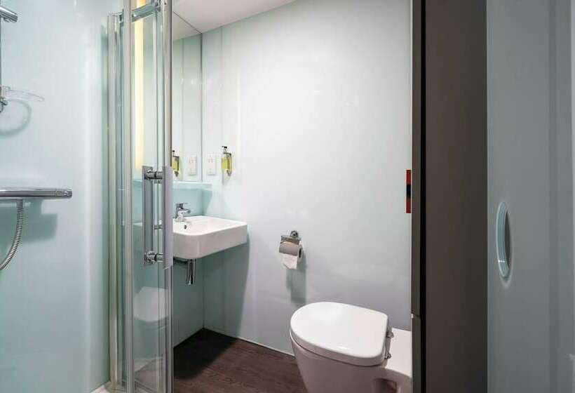 اتاق استاندارد, Easyhotel Birmingham