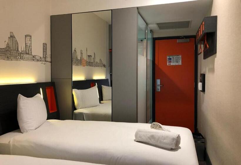 اتاق استاندارد, Easyhotel Birmingham