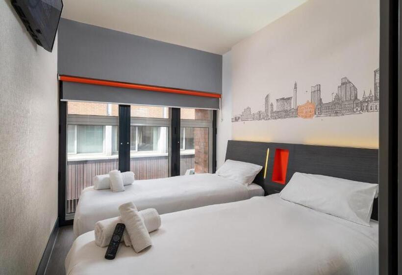 اتاق استاندارد, Easyhotel Birmingham