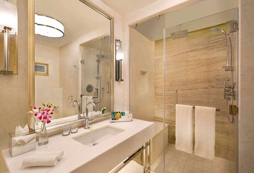 اتاق استاندارد, Hilton Hotel & Convention Jabal Omar Makkah
