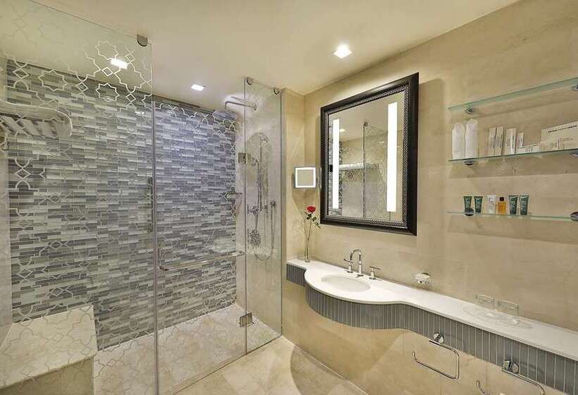 اتاق استاندارد, Hilton Hotel & Convention Jabal Omar Makkah