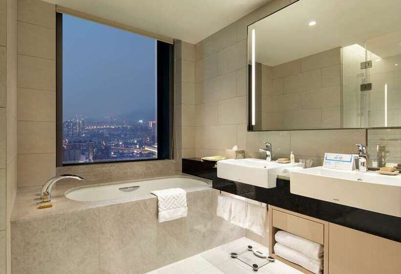 اتاق استاندارد, Hilton Hotel & Convention Jabal Omar Makkah
