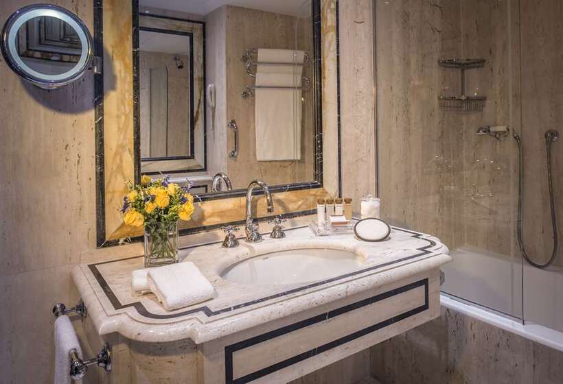 اتاق لوکس با چشم‌انداز, Hilton Hotel & Convention Jabal Omar Makkah