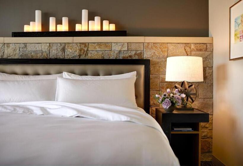 اتاق لوکس با تخت بزرگ, Archer Hotel Napa