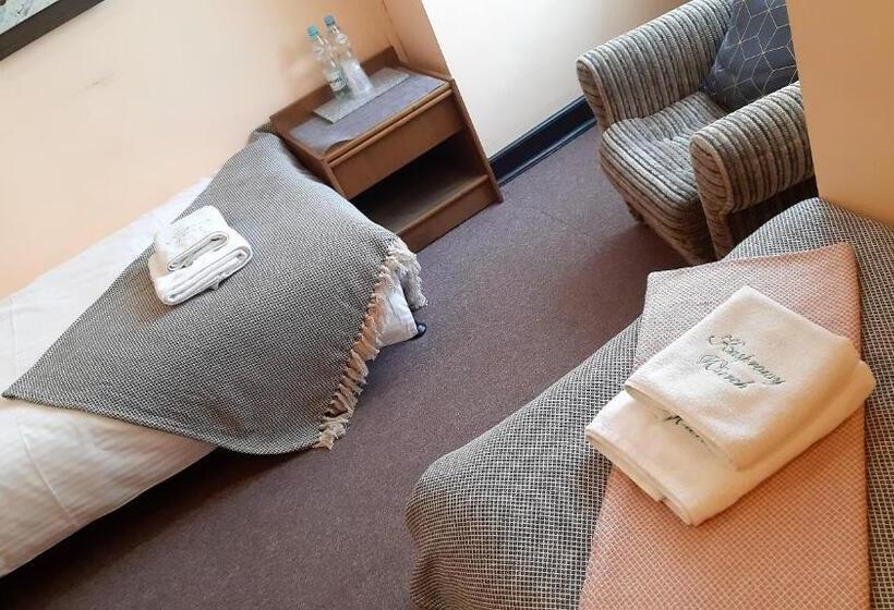 Economy Quadruple Room, Resort Kasprowy Wierch