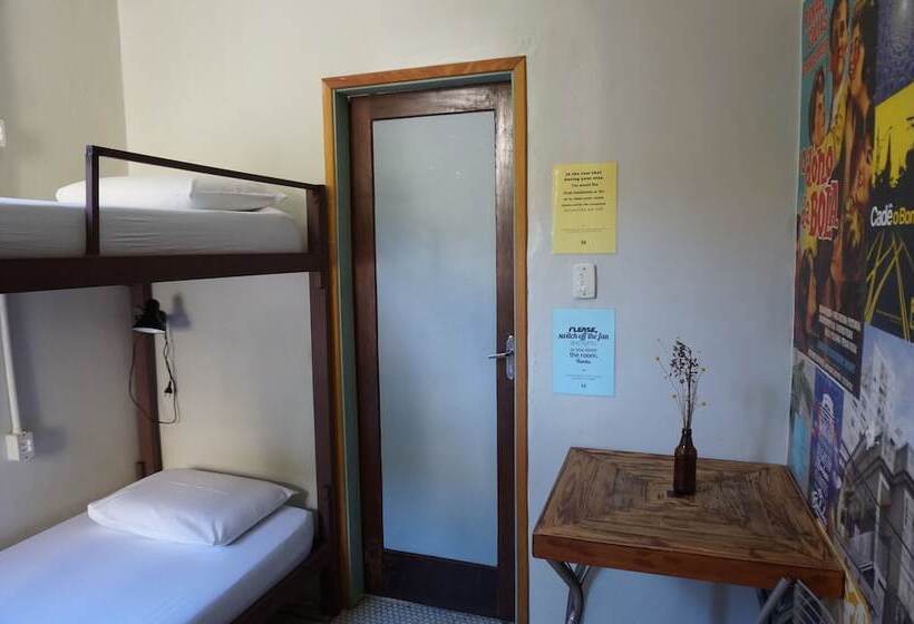 Standard Room, Mambembe Hostel