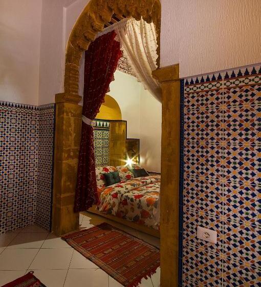 استودیو خانوادگی, Riad Dar Jabador