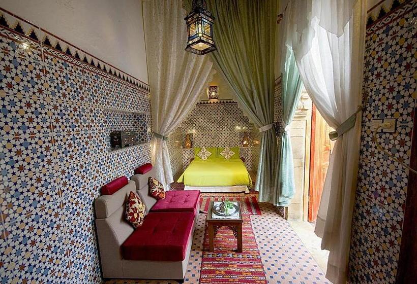 اتاق استاندارد, Riad Dar Jabador