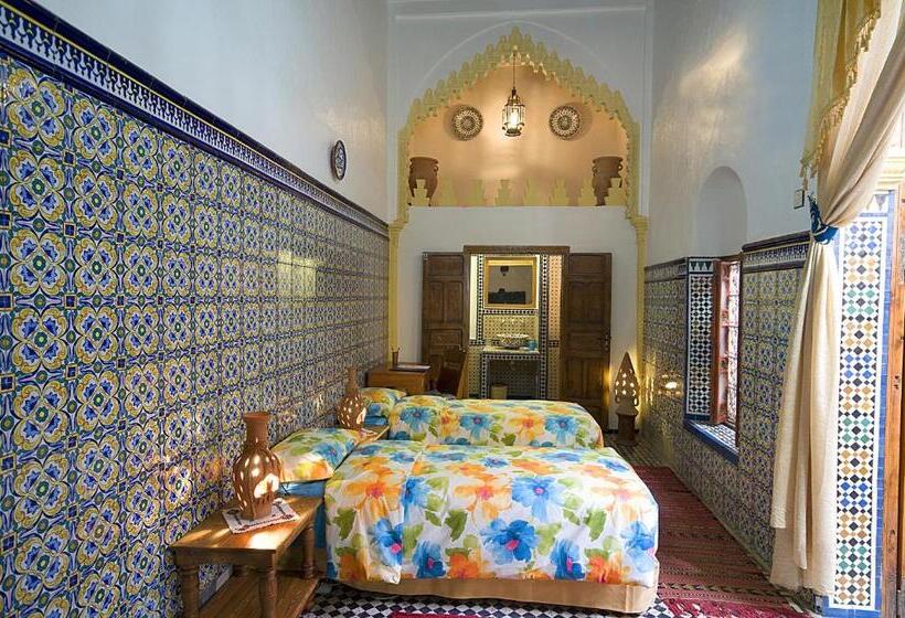 استودیو خانوادگی, Riad Dar Jabador