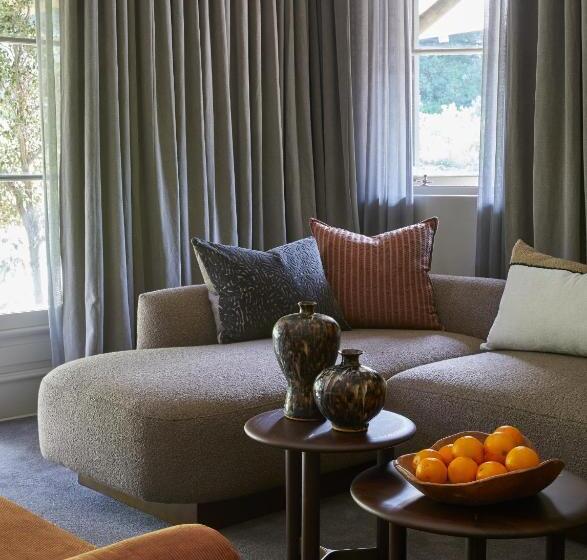 سوئیت جونیور با چشم‌انداز کوهستان, The Thatch House Boutique Hotel, Hermanus