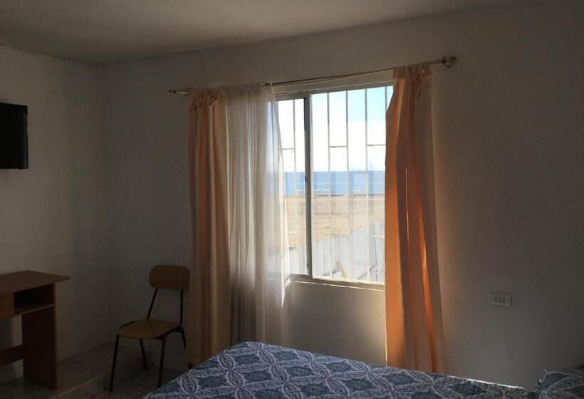 اتاق استاندارد, Hostal Playa Brava