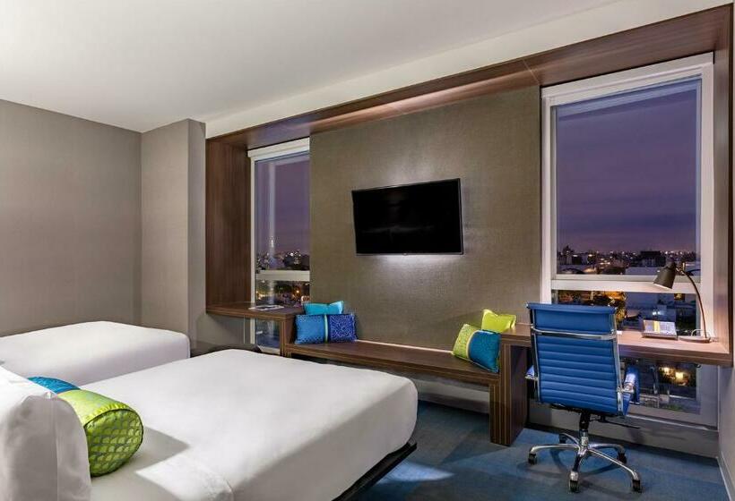 اتاق استاندارد با چشم‌انداز رودخانه, Aloft Montevideo Hotel Marriott International