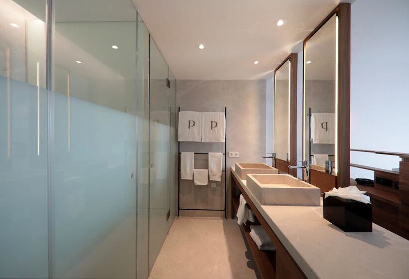 اتاق لوکس با چشم‌انداز دریا, Es Princep   The Leading Hotels Of The World