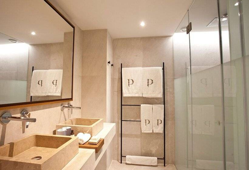 اتاق پرمیوم با چشم‌انداز دریا, Es Princep   The Leading Hotels Of The World