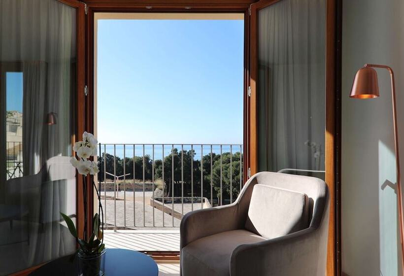 سوییت با چشم‌انداز دریا, Es Princep   The Leading Hotels Of The World